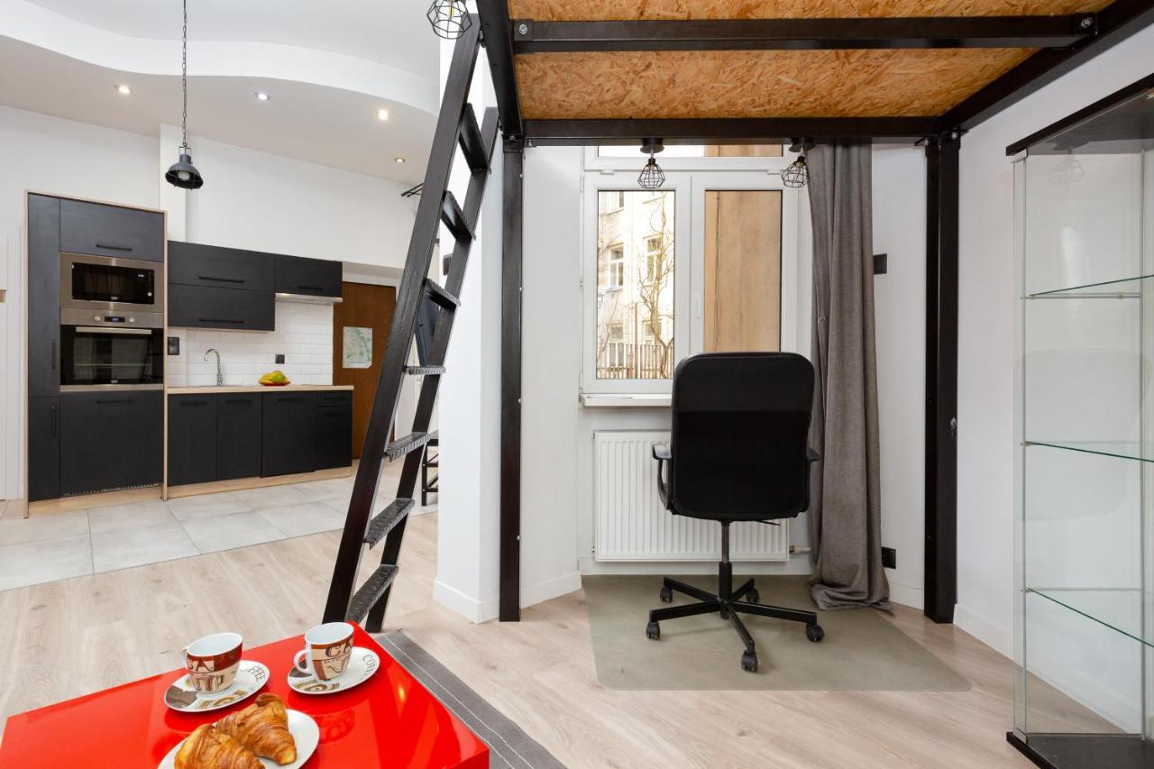 Downtown Studio Apartment Poznanska By Renters Варшава Екстер'єр фото