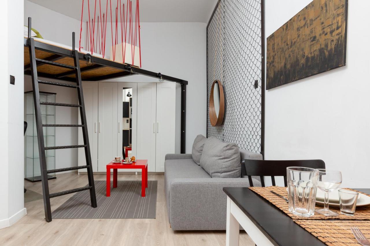 Downtown Studio Apartment Poznanska By Renters Варшава Екстер'єр фото